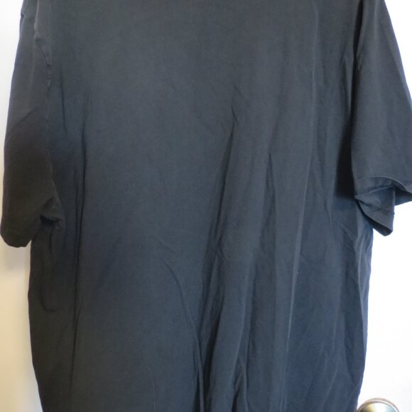 Men's Nautica 3 XL Black Short Sleeve T-Shirt with 2 small bleach stains - Picture 6 of 6